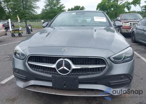 2025 Mercedes-Benz C 300 z USA, uszkodzony, nr VIN W1KAF4HB1SR252859